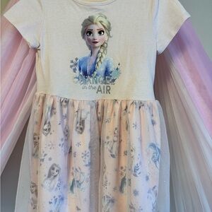 Elsa girls’ dresses. H&M Size 5T.